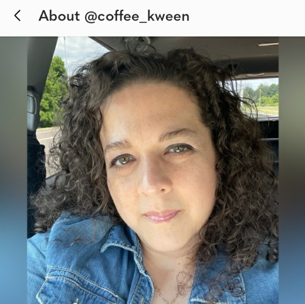 Morning Coffee With @bascalcat - Picture 6 of 16